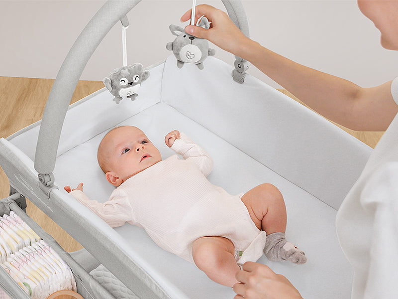 Newborn changing table online